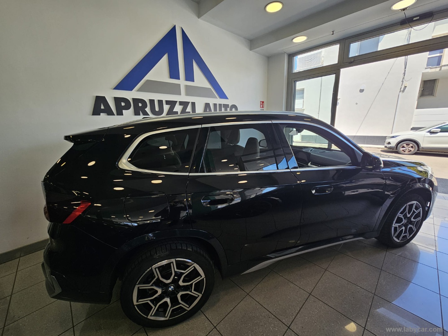 X1 xDrive 20d xLine - immagine 16