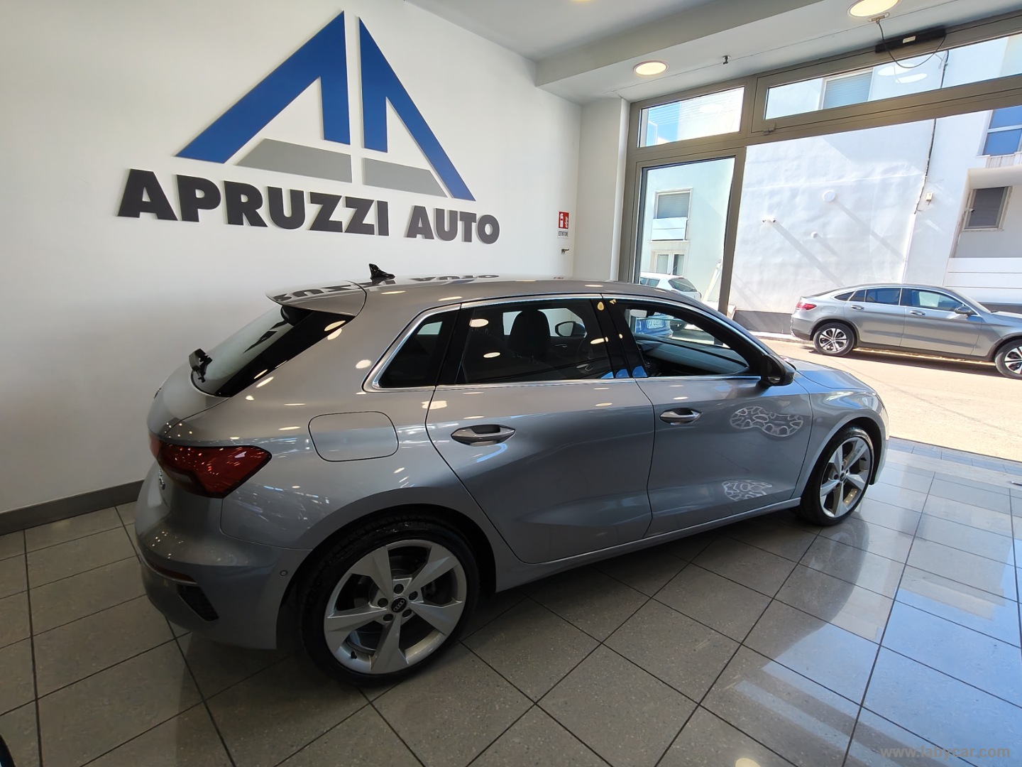 A3 SPB 35 TDI S tronic Business Advanced - immagine 16