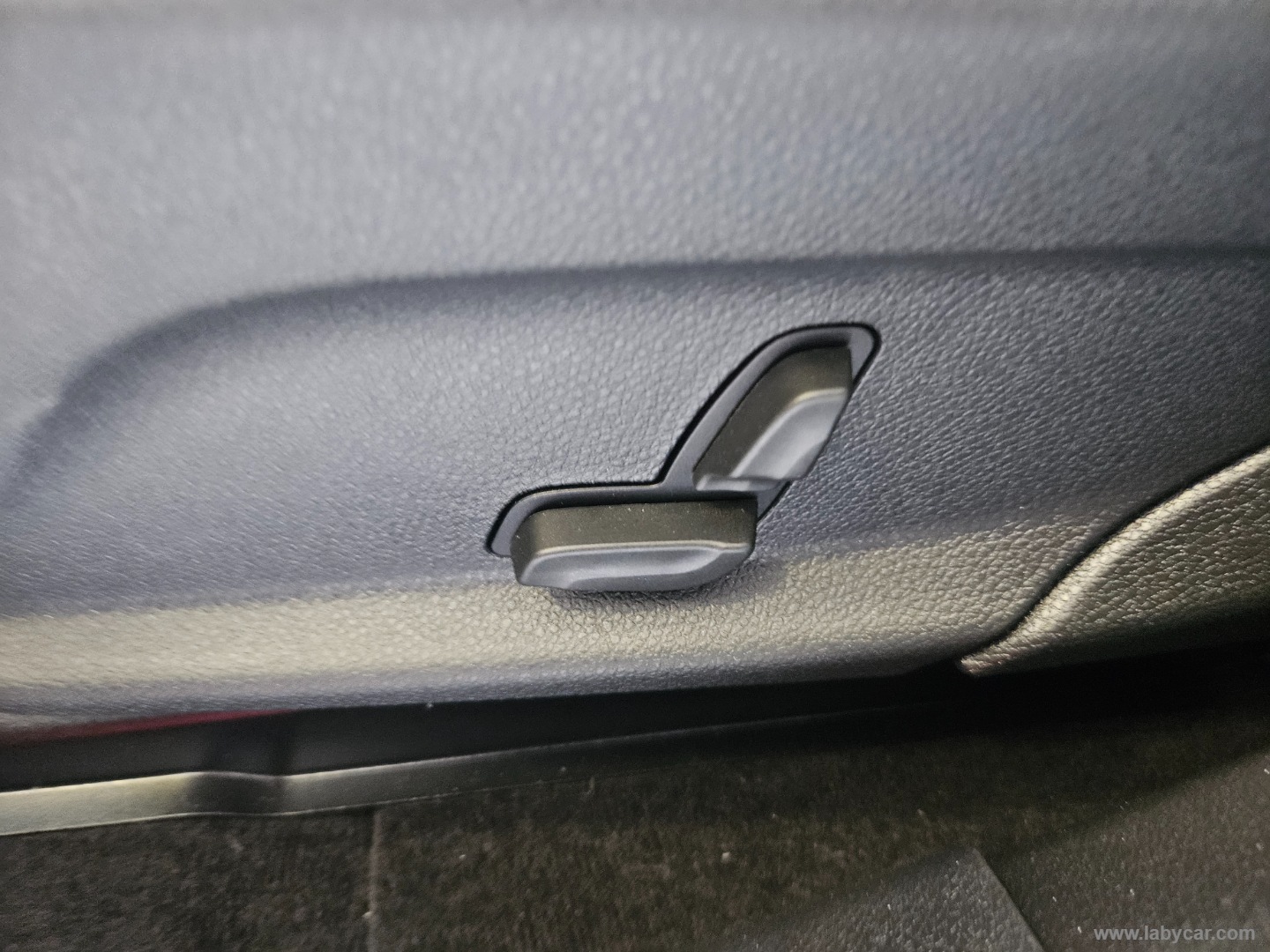 GLC 220 d 4Matic Premium Plus - immagine 16