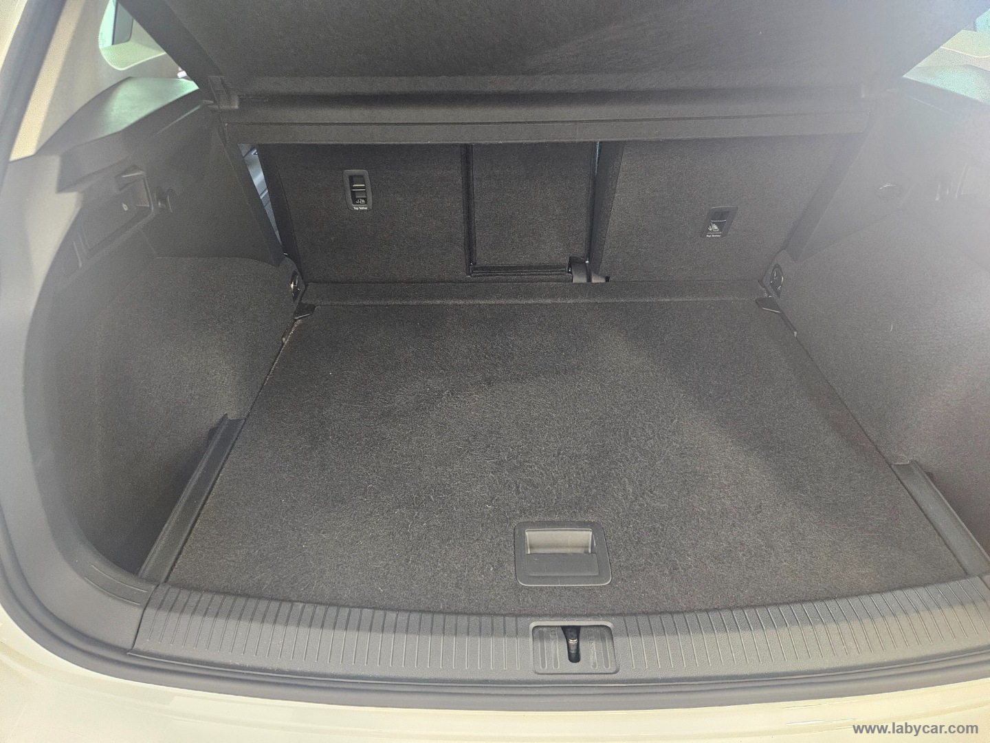 Tiguan 2.0 TDI 150CV SCR DSG Elegance - immagine 16