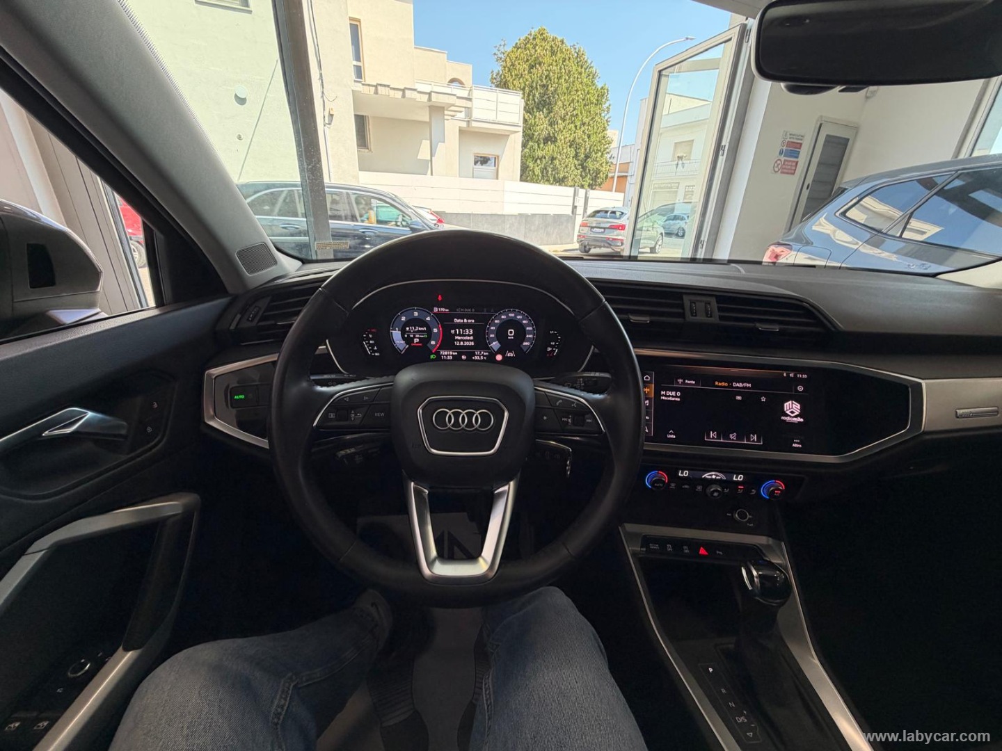 Q3 35 TDI S tronic Business Advanced - immagine 16