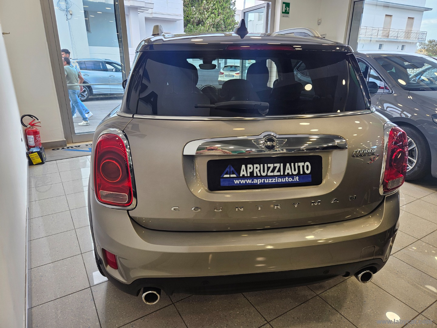 Mini Cooper SD Hype Countryman Aut. - immagine 16