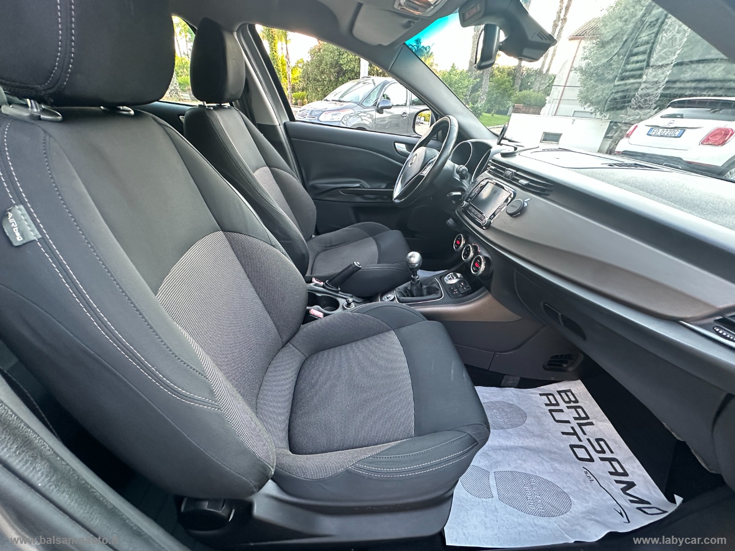 Giulietta 1.6 JTDm-2 105 CV Distinctive - immagine 16