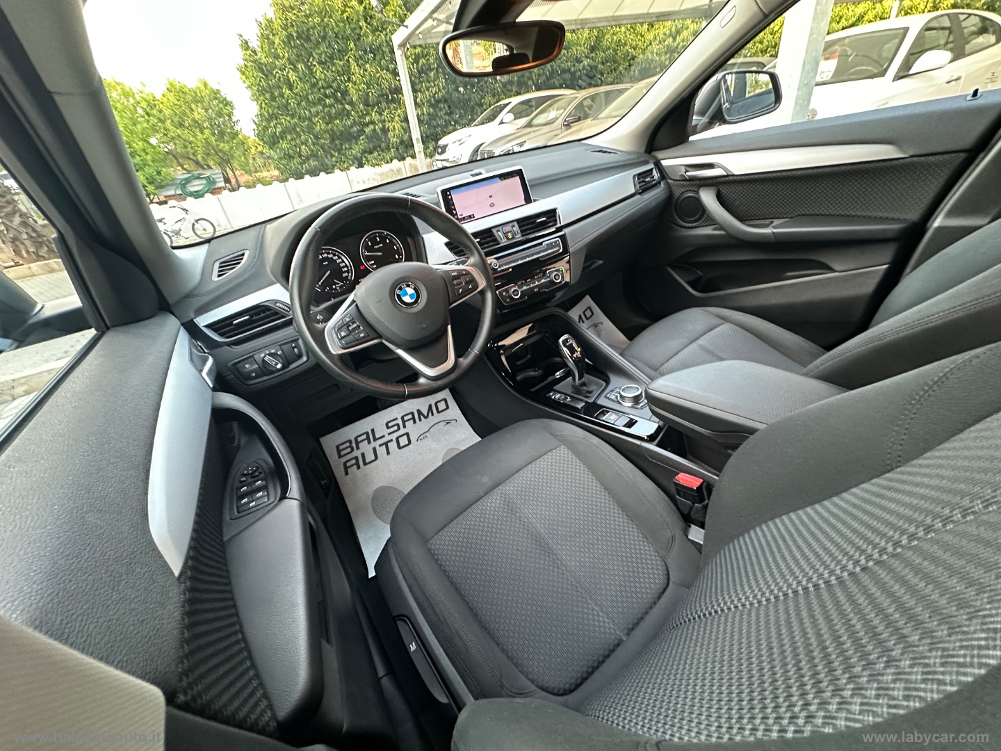 X2 xDrive18d Advantage - immagine 16