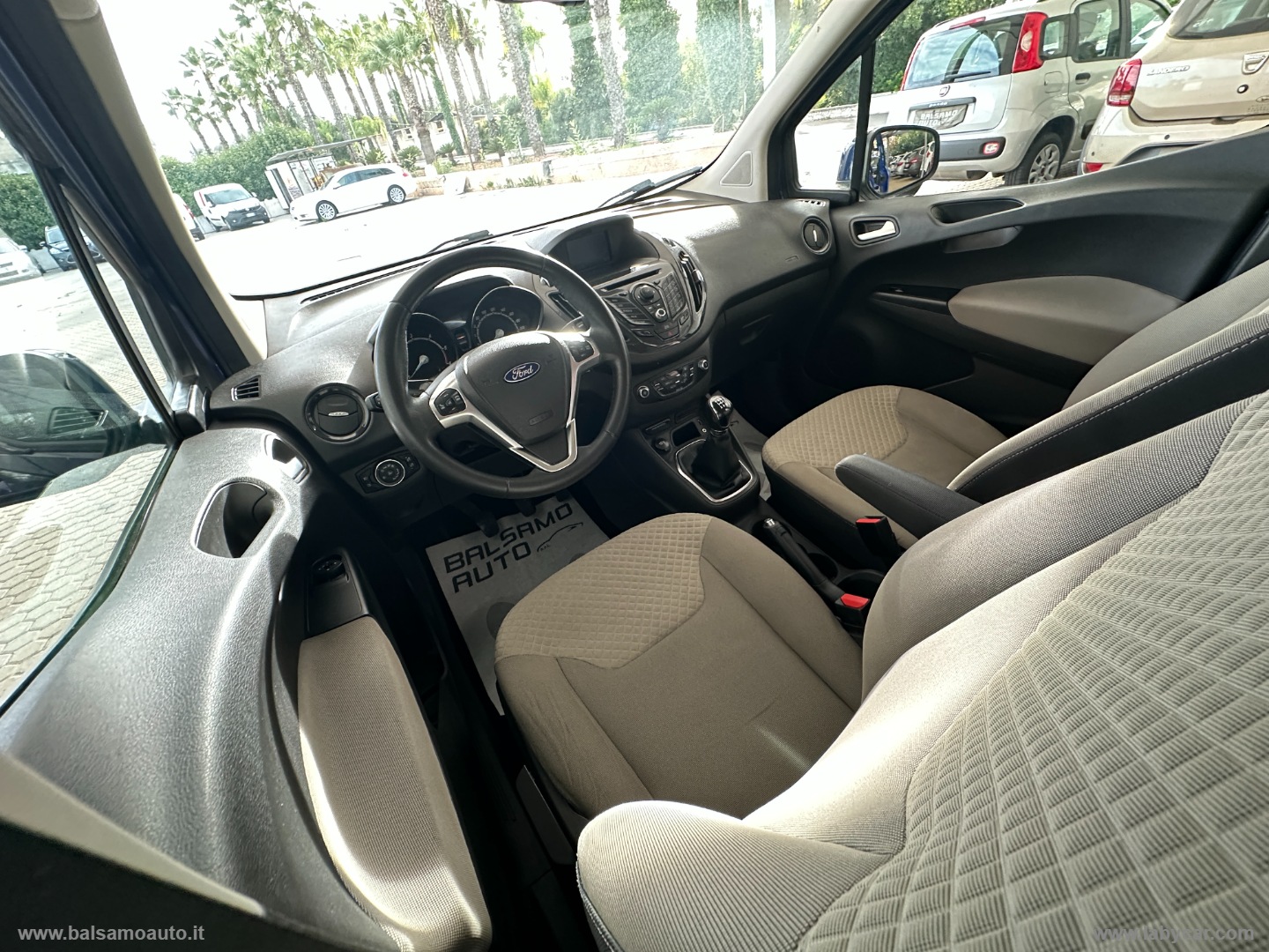 Tourneo Courier 1.5 TDCI 75 CV Titanium - immagine 16