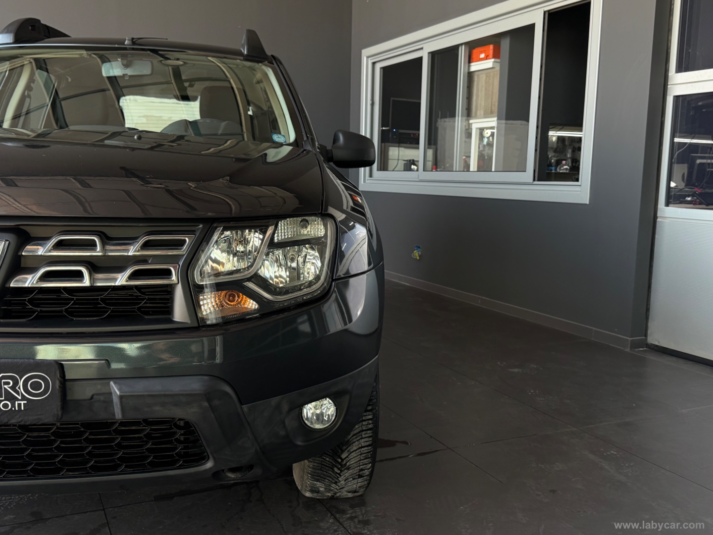 Duster 1.6 110 CV 4x2 GPL Lauréate - immagine 16