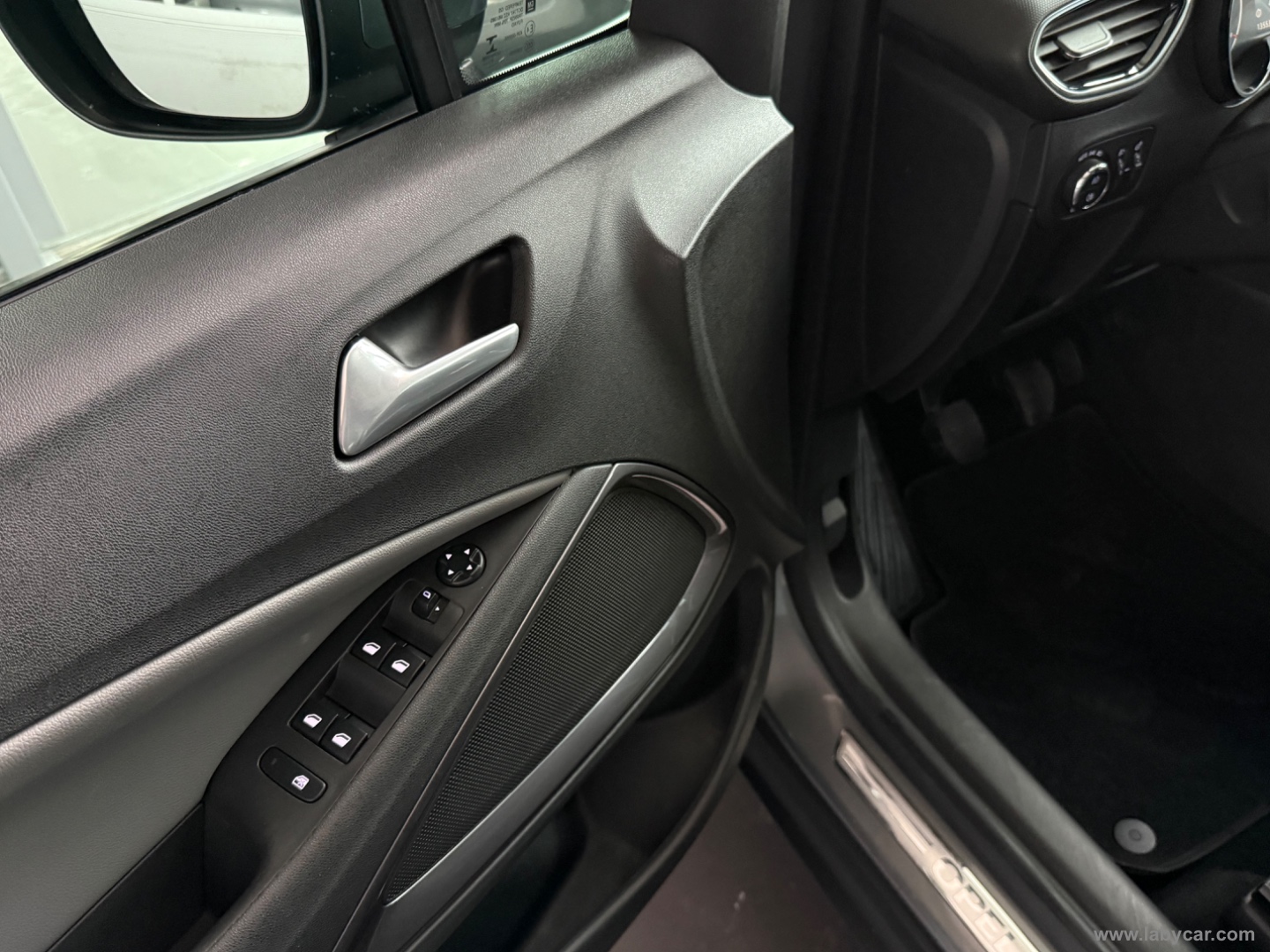 Crossland X 1.6 ECOTEC D 8V S&S Innov. - immagine 16