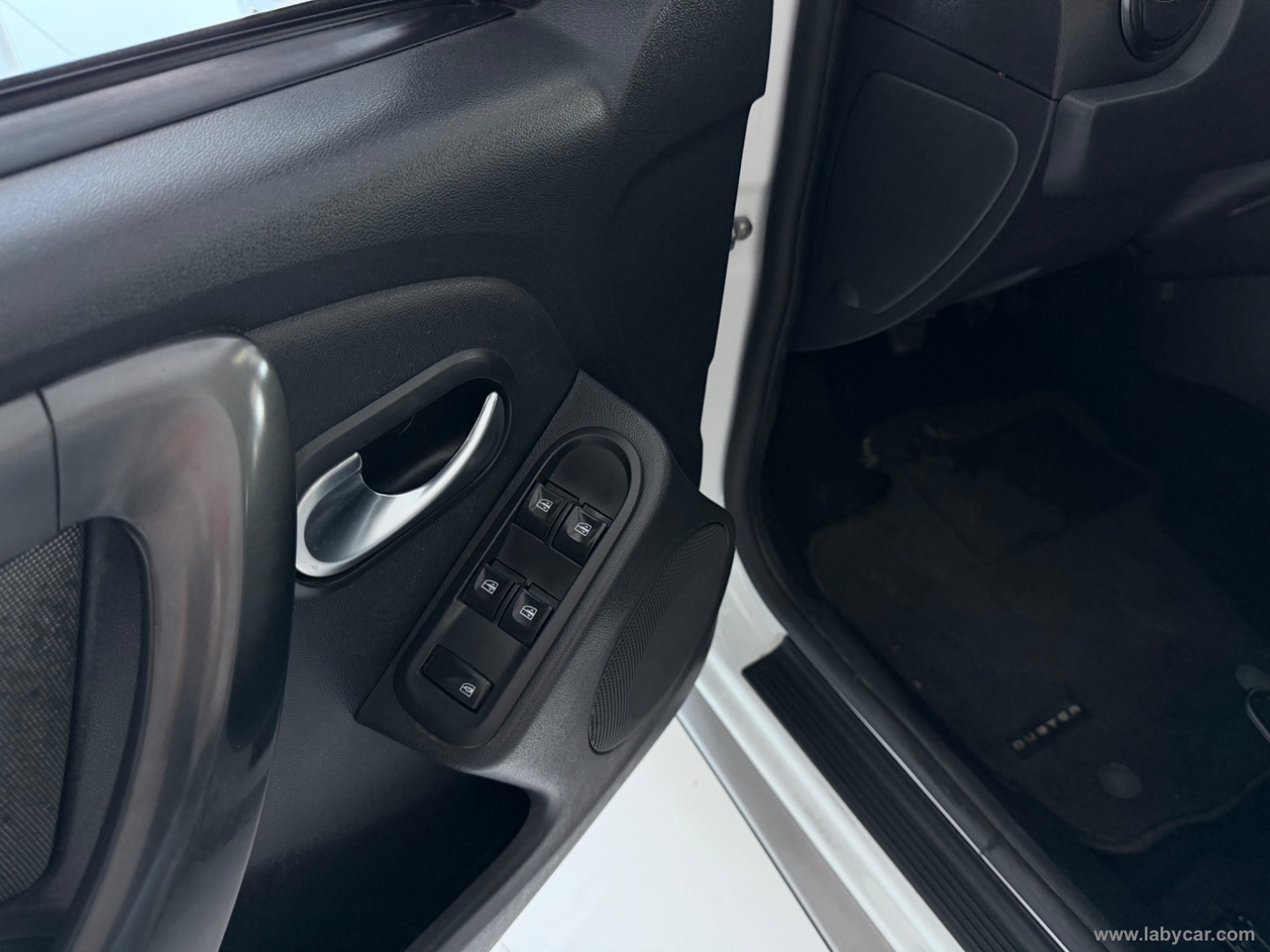 Duster 1.5 dCi 110 CV S&S 4x2 Ambiance - immagine 16