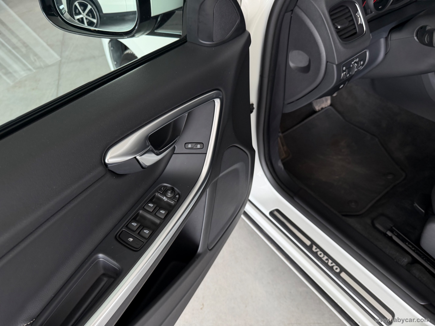 V60 D3 Geartronic Business - immagine 16