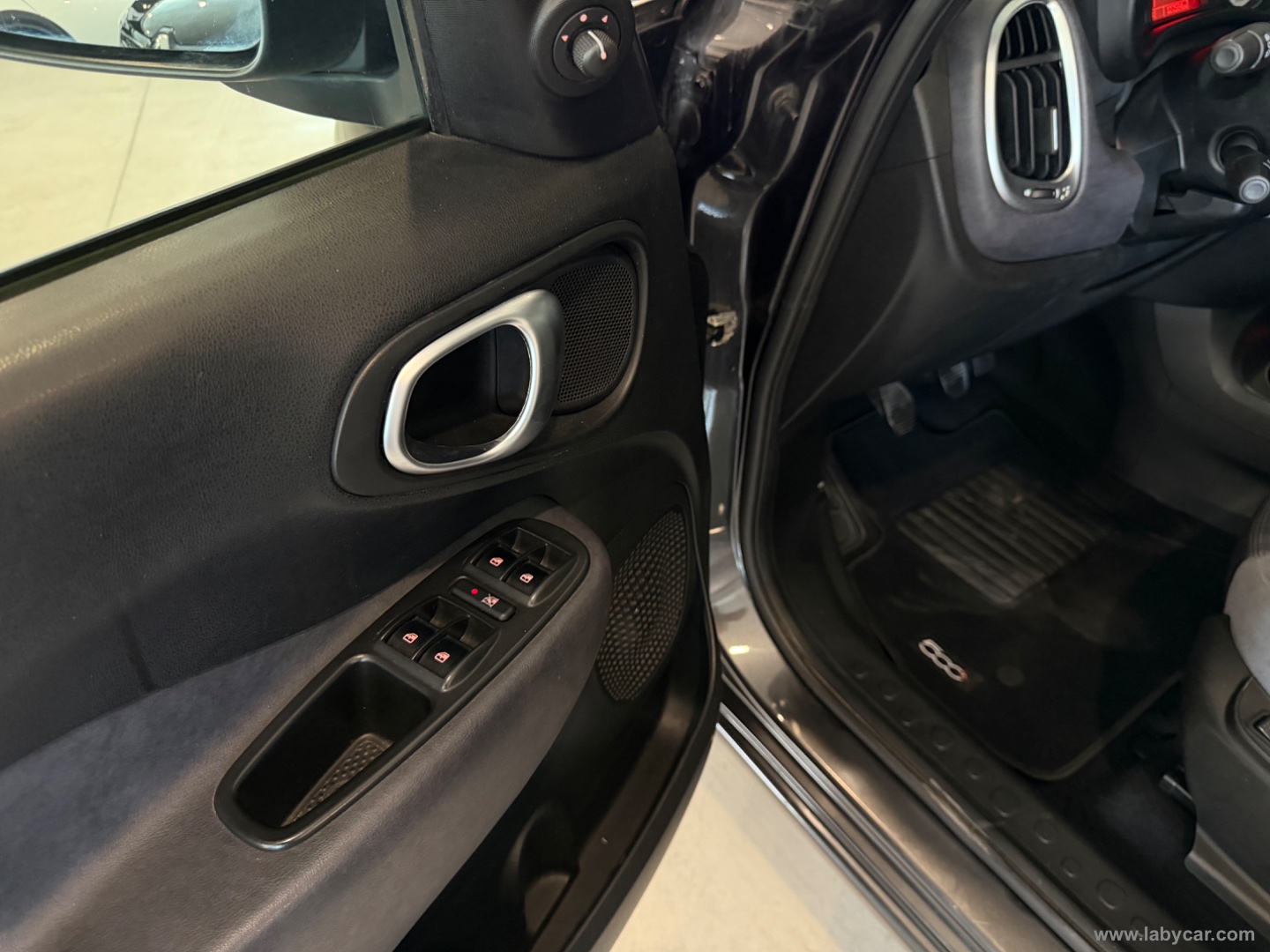 500L 0.9 TwinAir Turbo Nat. Power Lounge - immagine 16