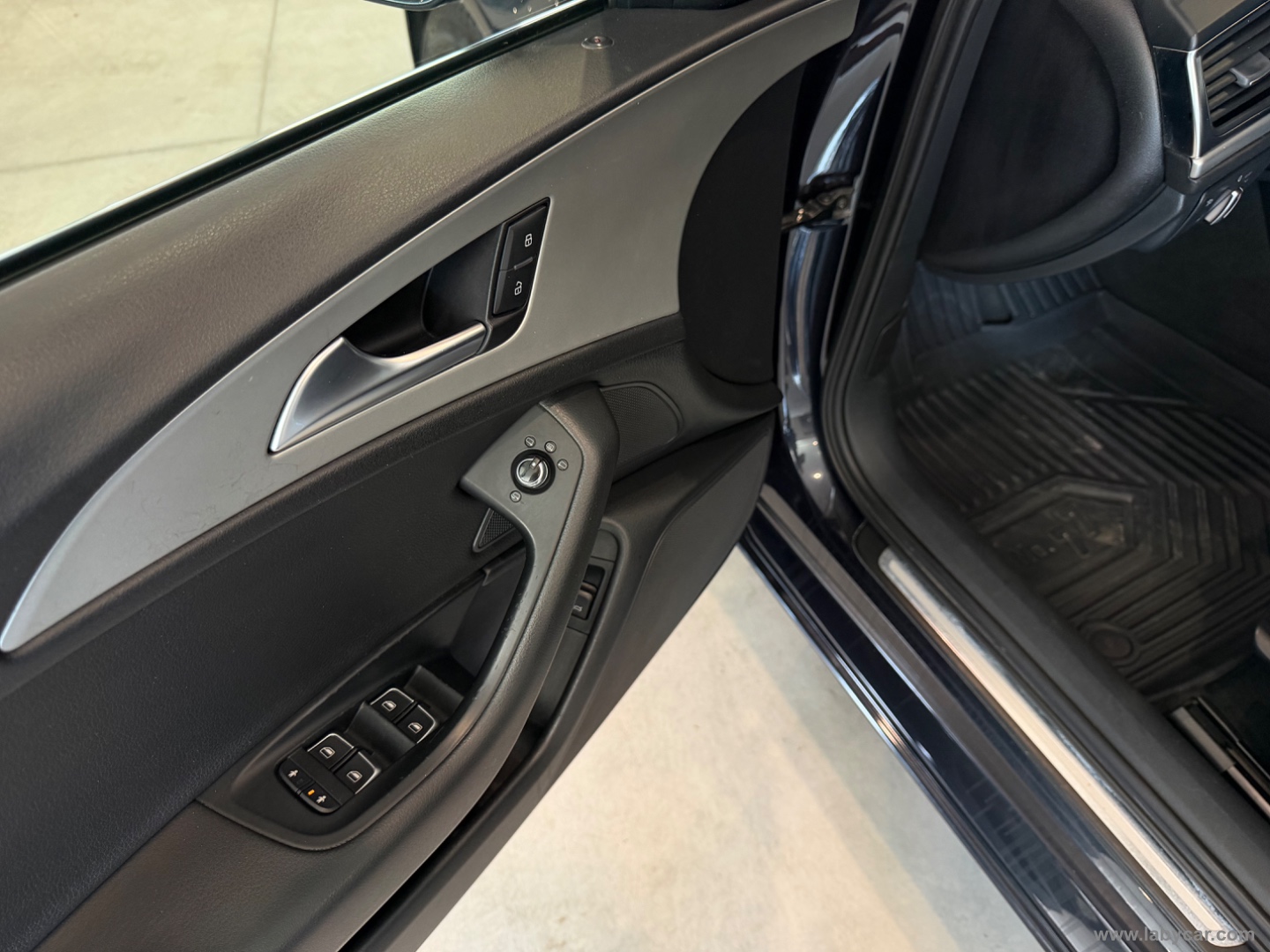 A6 2.0 TDI Multitronic Advanced - immagine 16