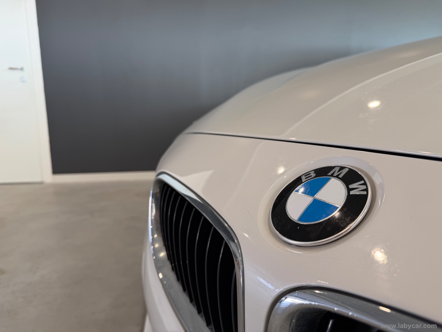 320d Efficient Dynamics Touring - immagine 16