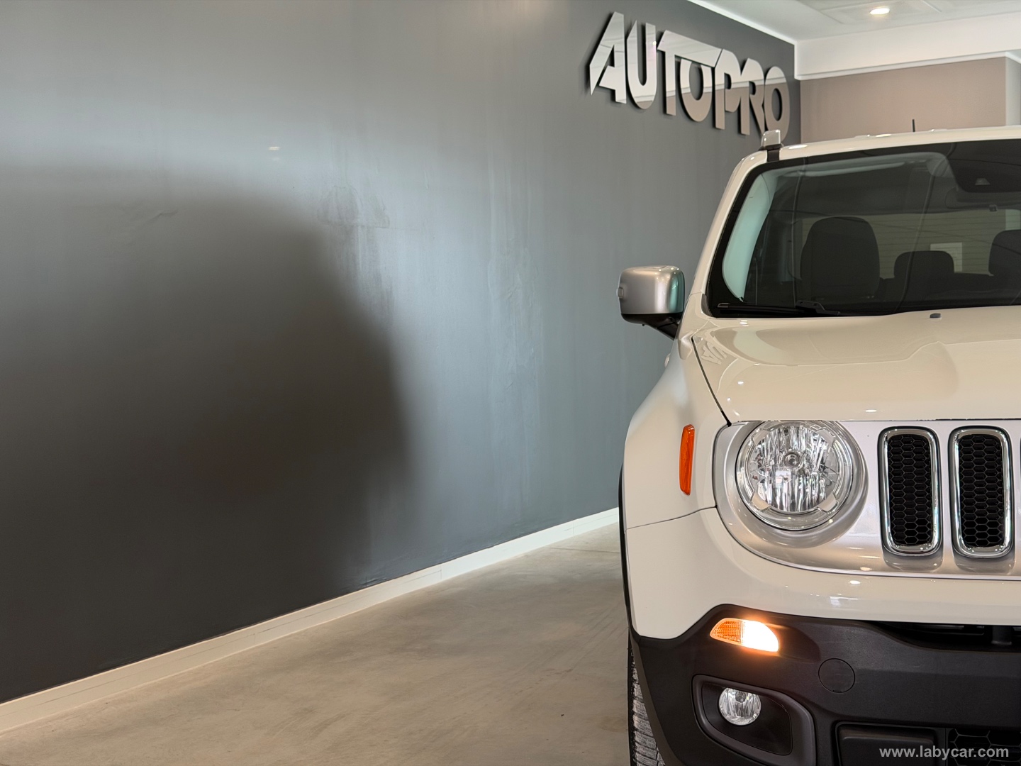 Renegade 1.6 Mjt 120CV Limited - immagine 16