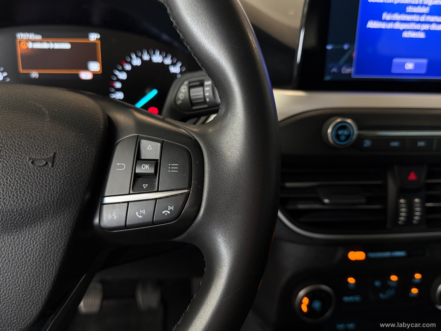 Focus 1.0 EcoBoost 125CV 5p Business - immagine 16