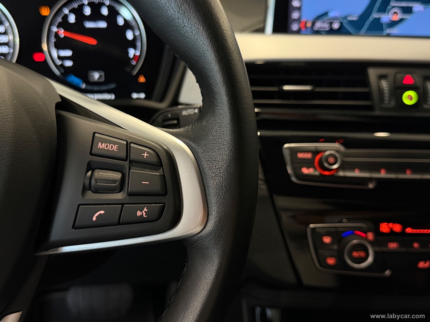 X2 xDrive25e Advantage - immagine 16