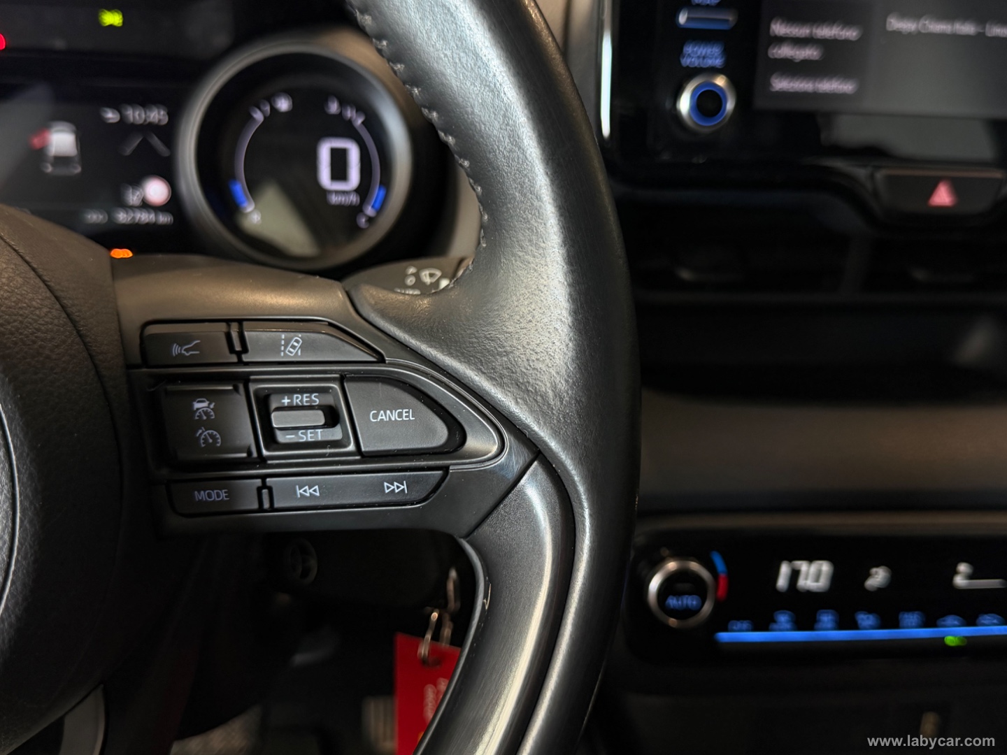 Yaris 1.5 Hybrid 5p. Trend - immagine 16