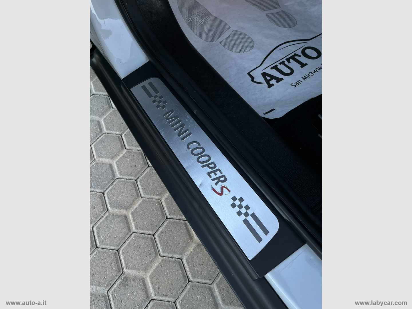Mini Cooper SD Countryman ALL4 - immagine 16