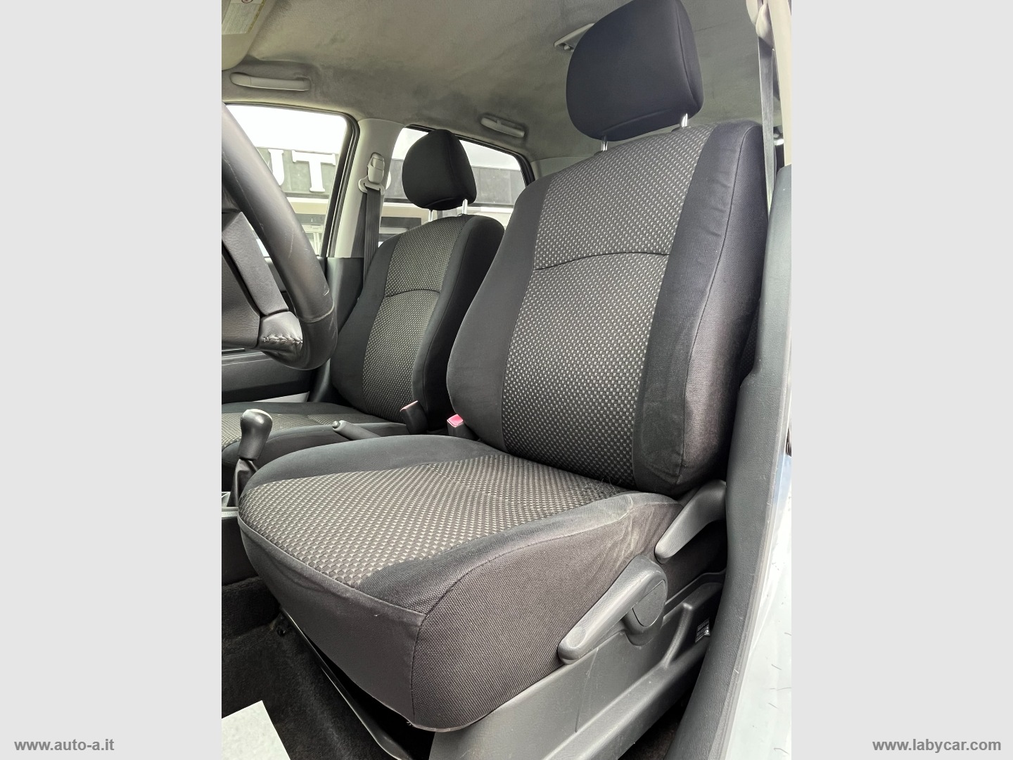 Terios 1.5 4WD Sho Green Powered - immagine 16