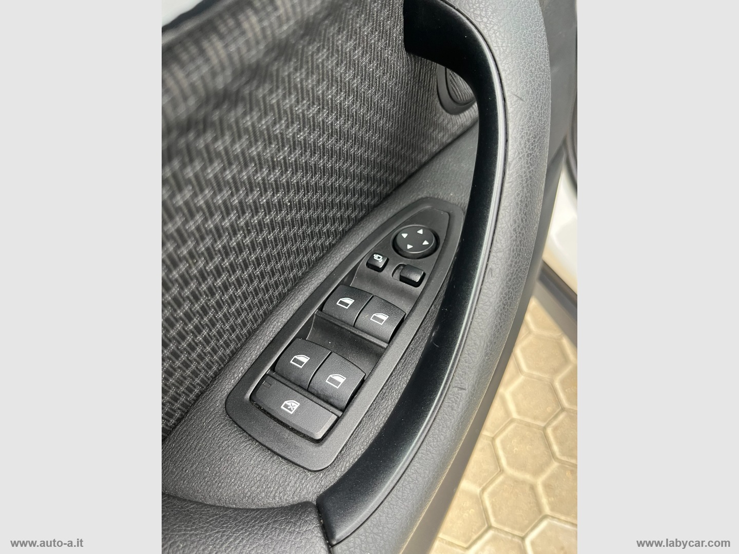 X1 sDrive18d Business - immagine 16