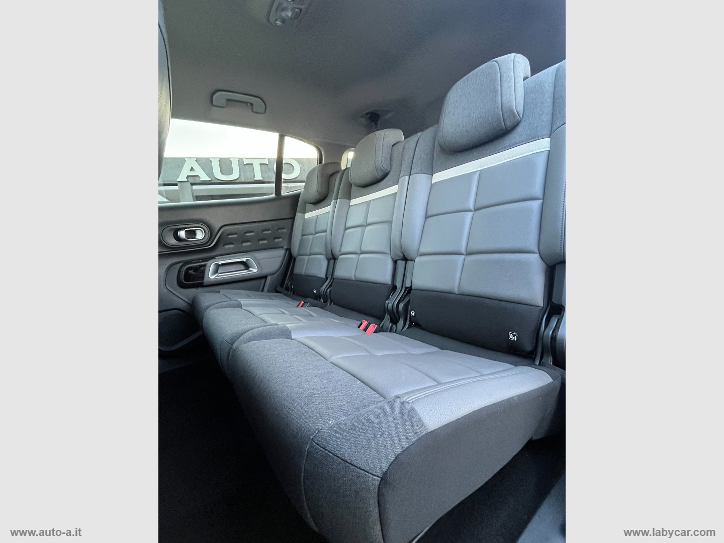 C5 Aircross BlueHDi 130 S&S Shine - immagine 16