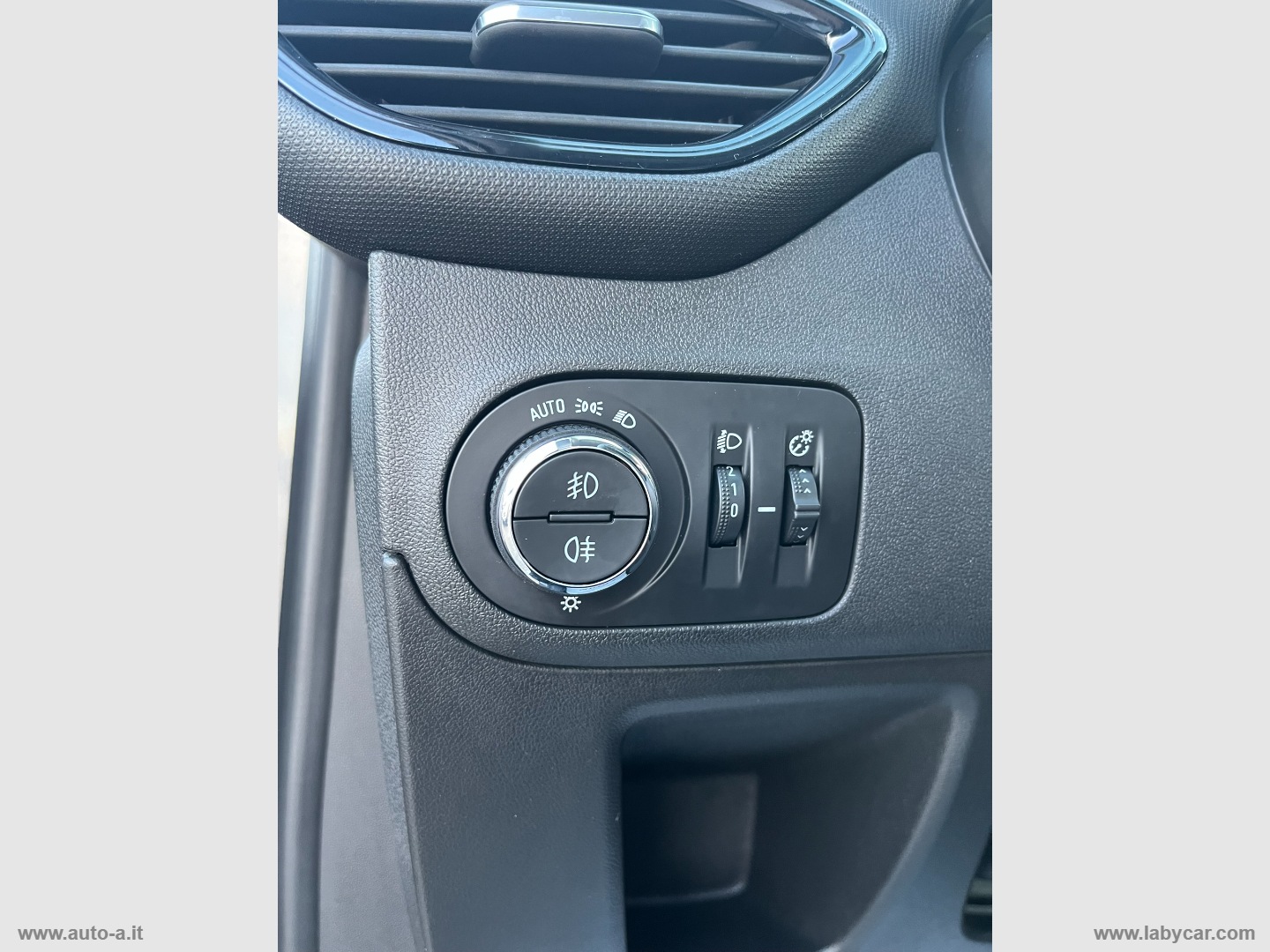 Crossland X 1.5 ECOTEC D 102CV S&S Innovation - immagine 16
