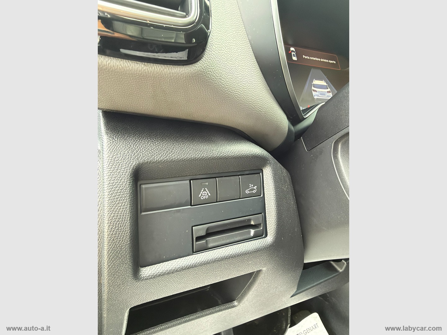 C5 Aircross BlueHDi 130 S&S Shine - immagine 16
