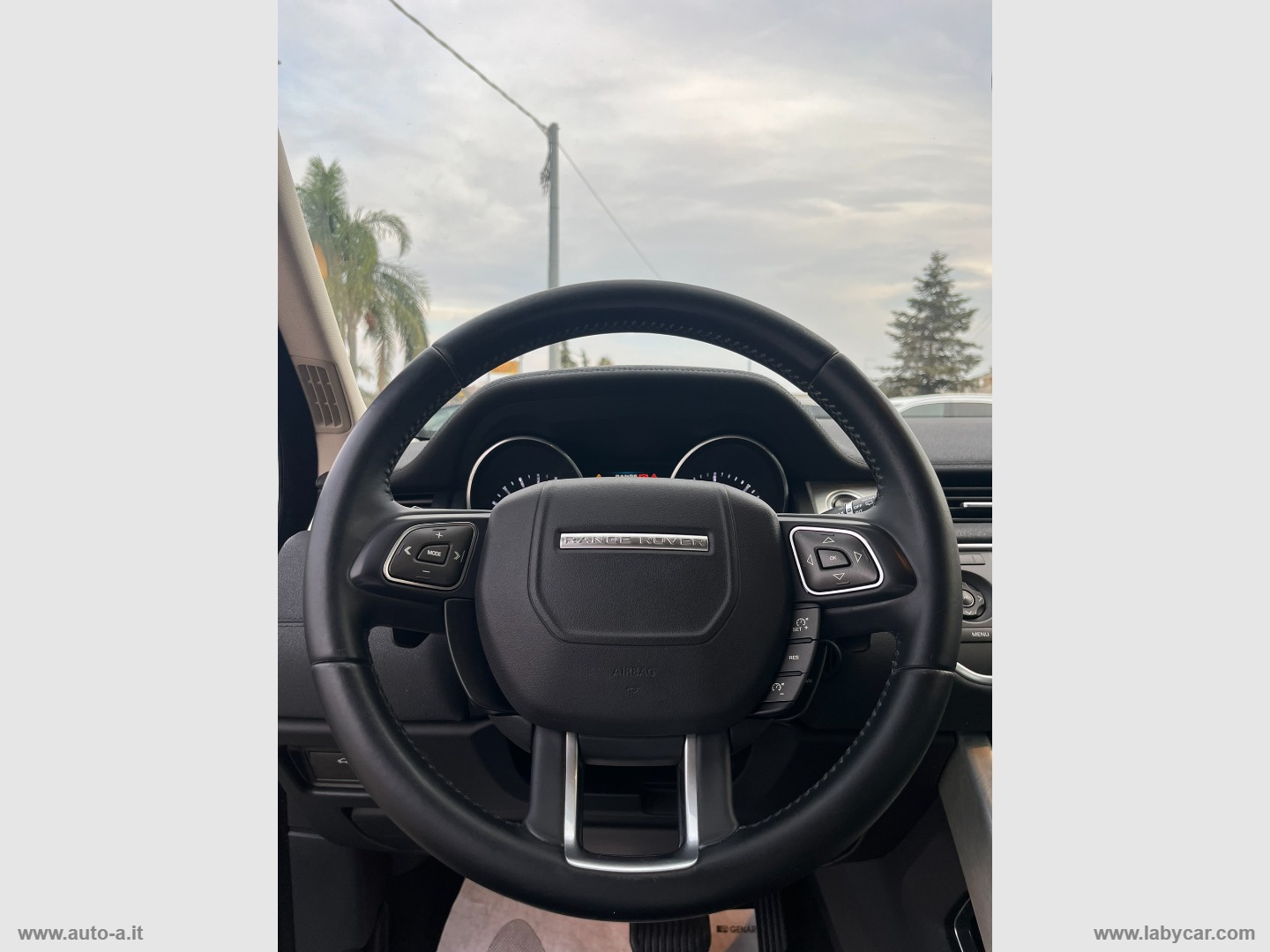 RR Evoque 2.2 TD4 5p. Prestige - immagine 16