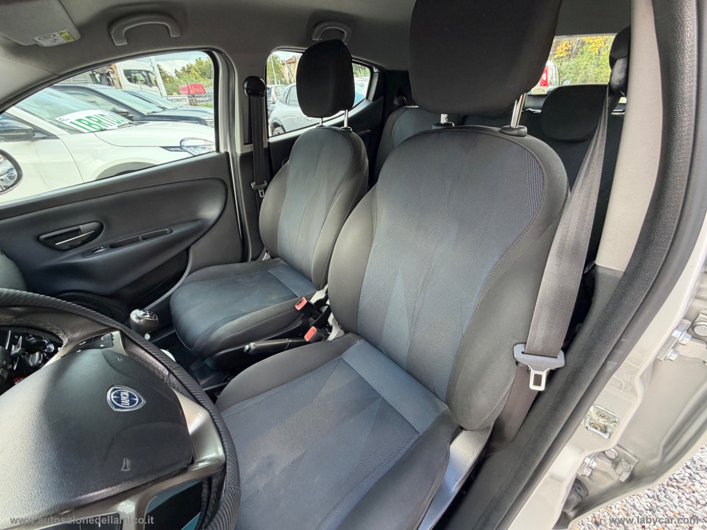 Ypsilon 1.2 69 CV 5p. S&S Gold - immagine 16