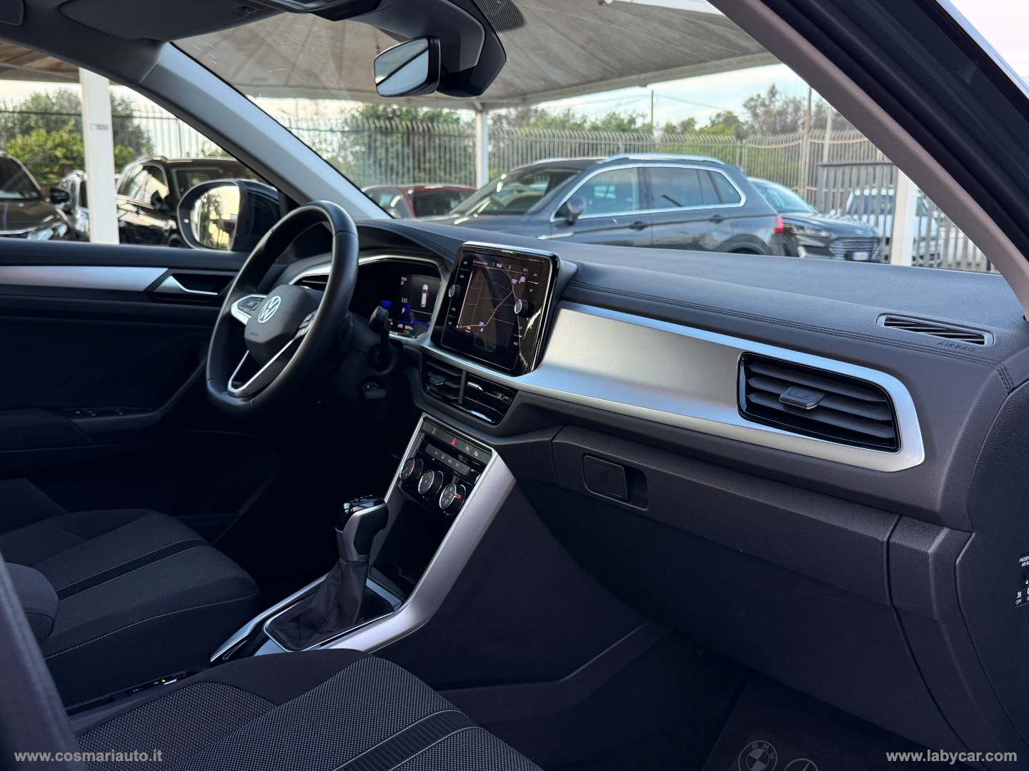 T-Roc 2.0 TDI SCR 150 CV DSG Style - immagine 16