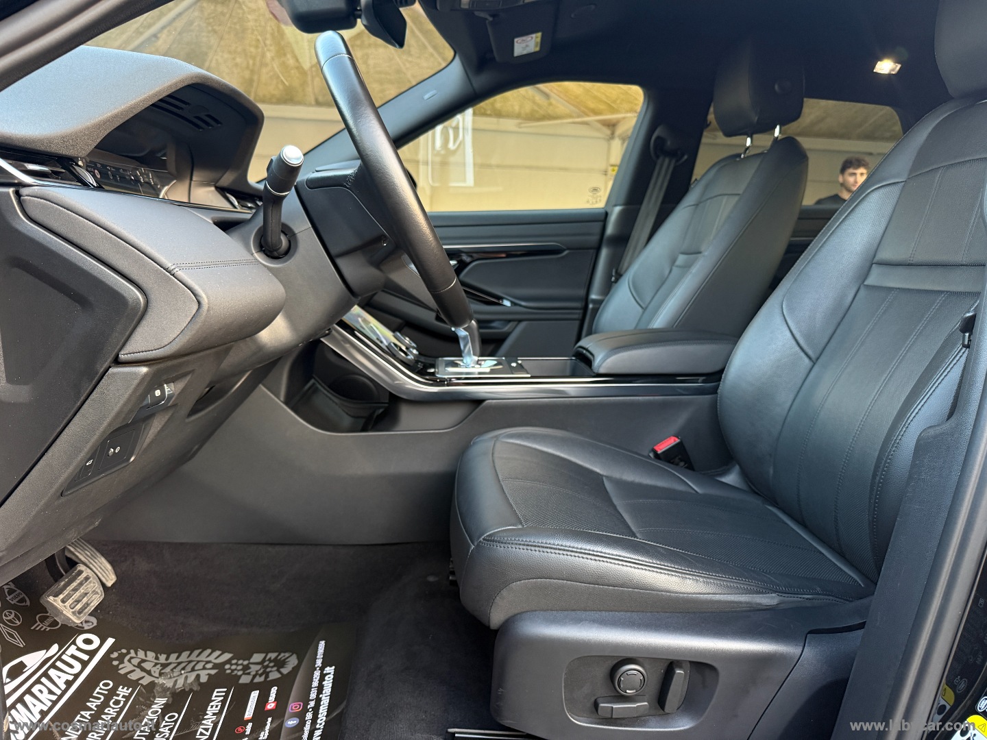 RR Evoque 2.0D I4 163 CV AWD Auto N1 - immagine 16