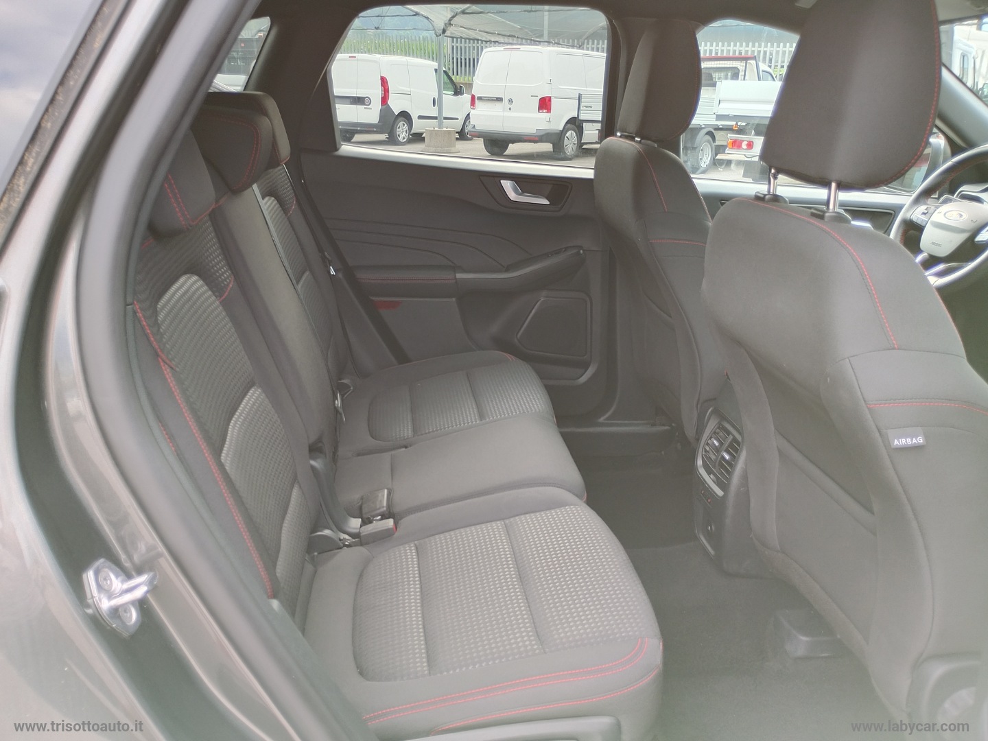 Kuga 2.0 EcoBlue 120 CV aut. 2WD ST-Line - immagine 16