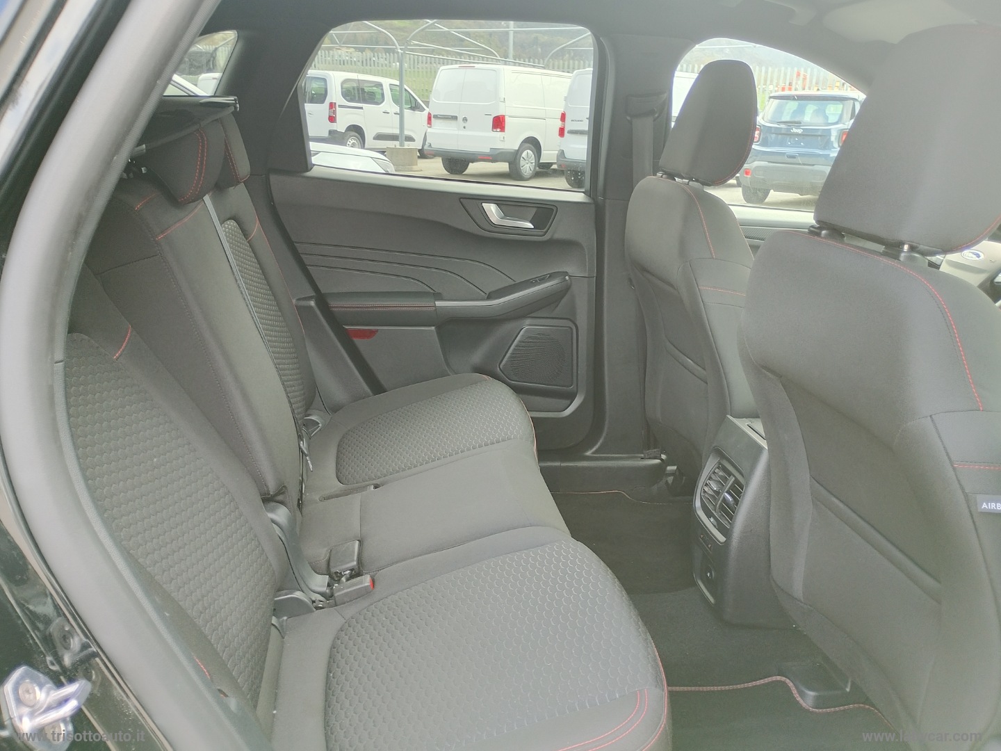 Kuga 2.5 Full Hybrid 151CV - immagine 16