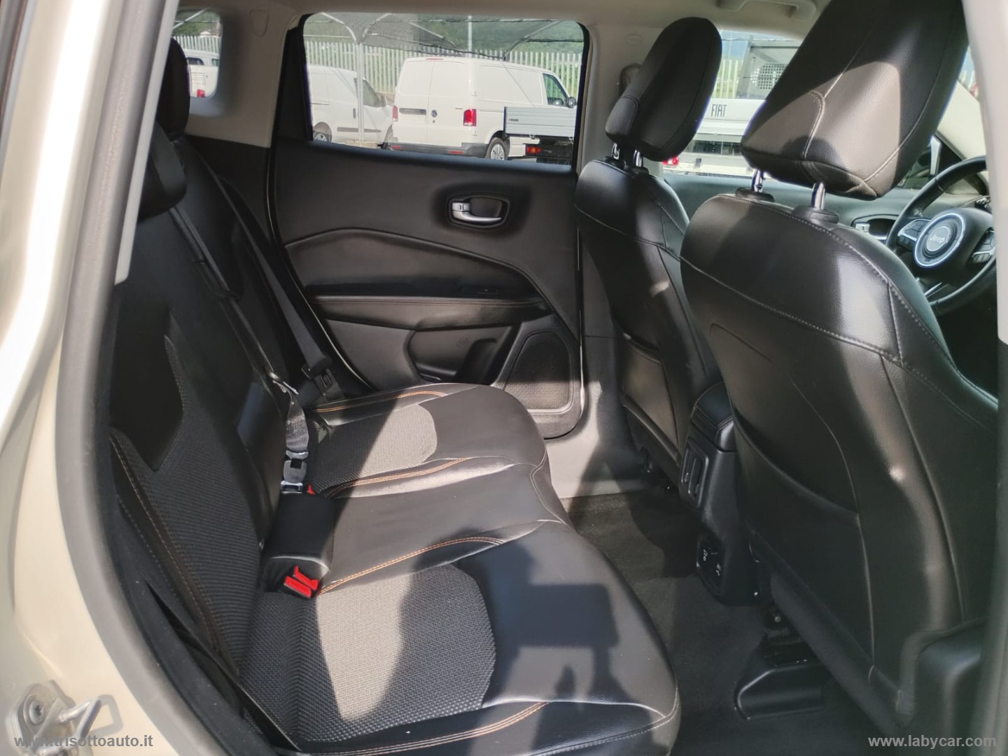 Compass 2.0 Mjt II 170CV aut. 4WD Limited - immagine 16