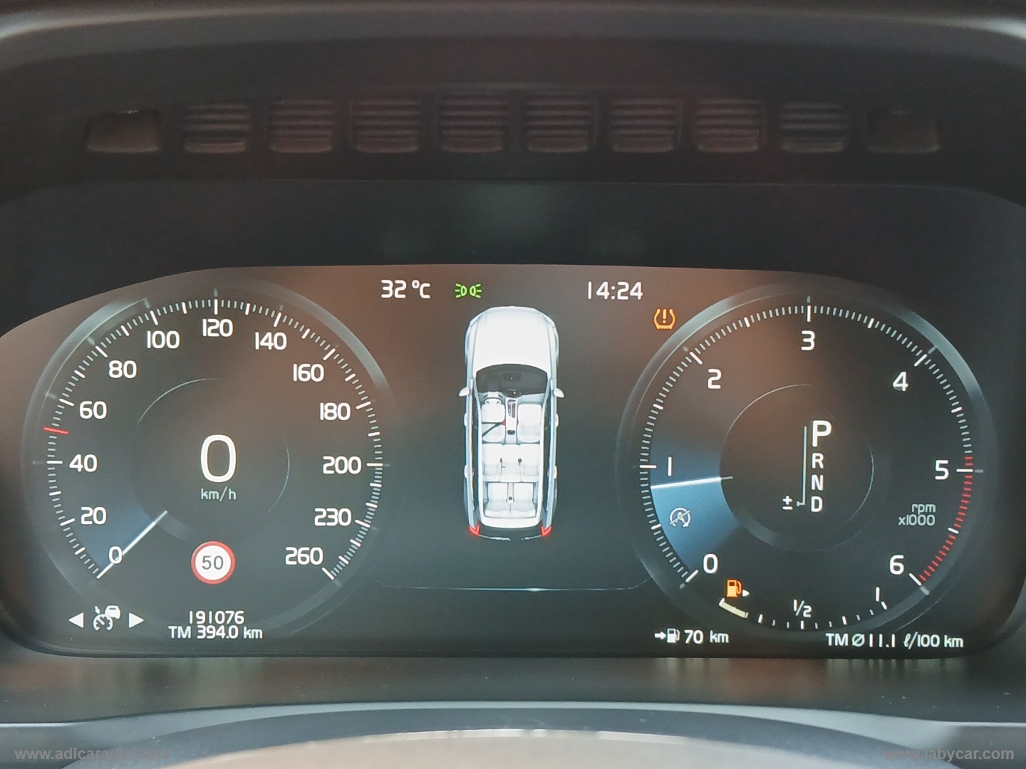 XC90 D5 AWD Geartr. 7 posti Inscription - immagine 16