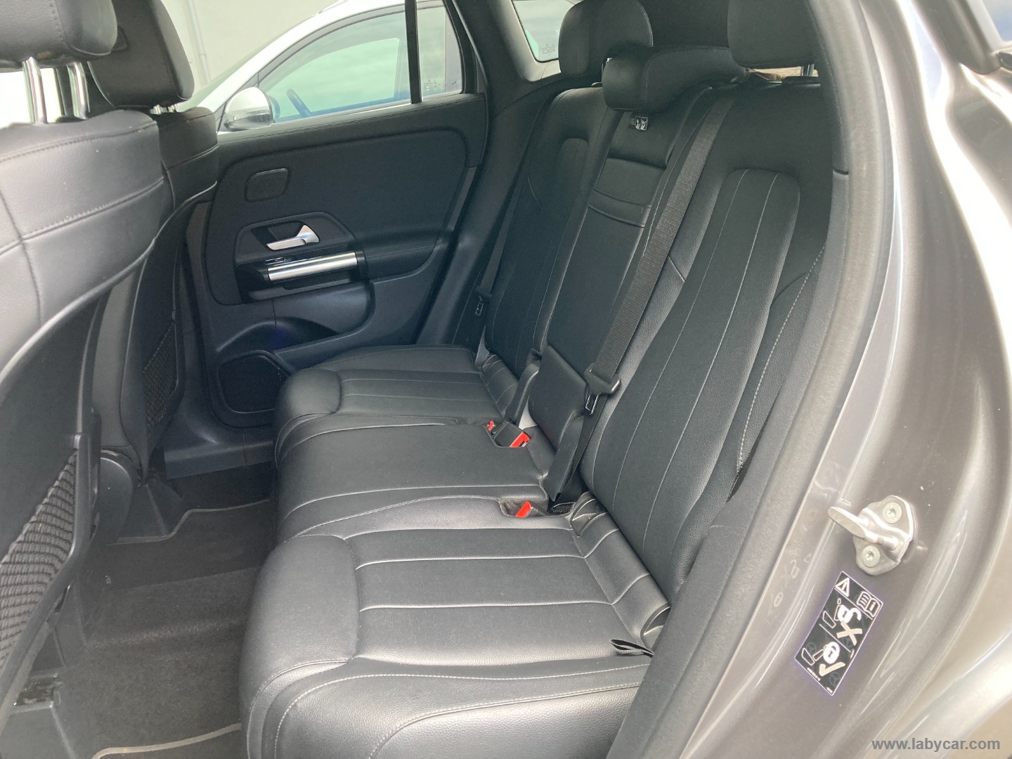 GLA 200 d Automatic Sport TETTO PAN. + FULL PELLE - immagine 16