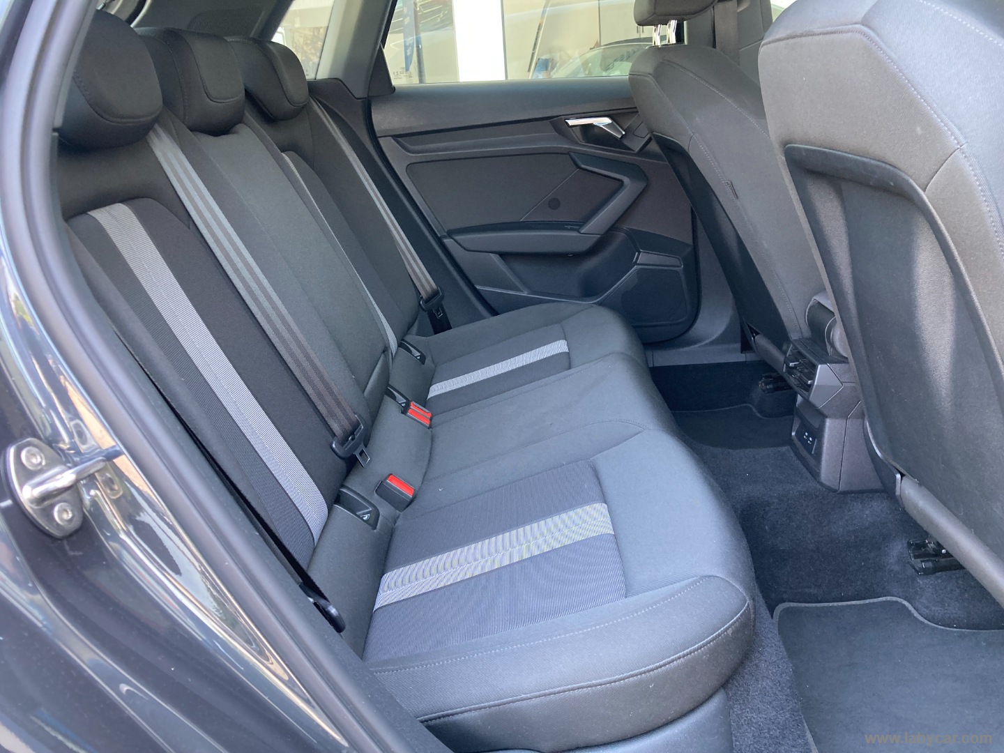 A3 SPB 30 TDI S tronic Business - immagine 16
