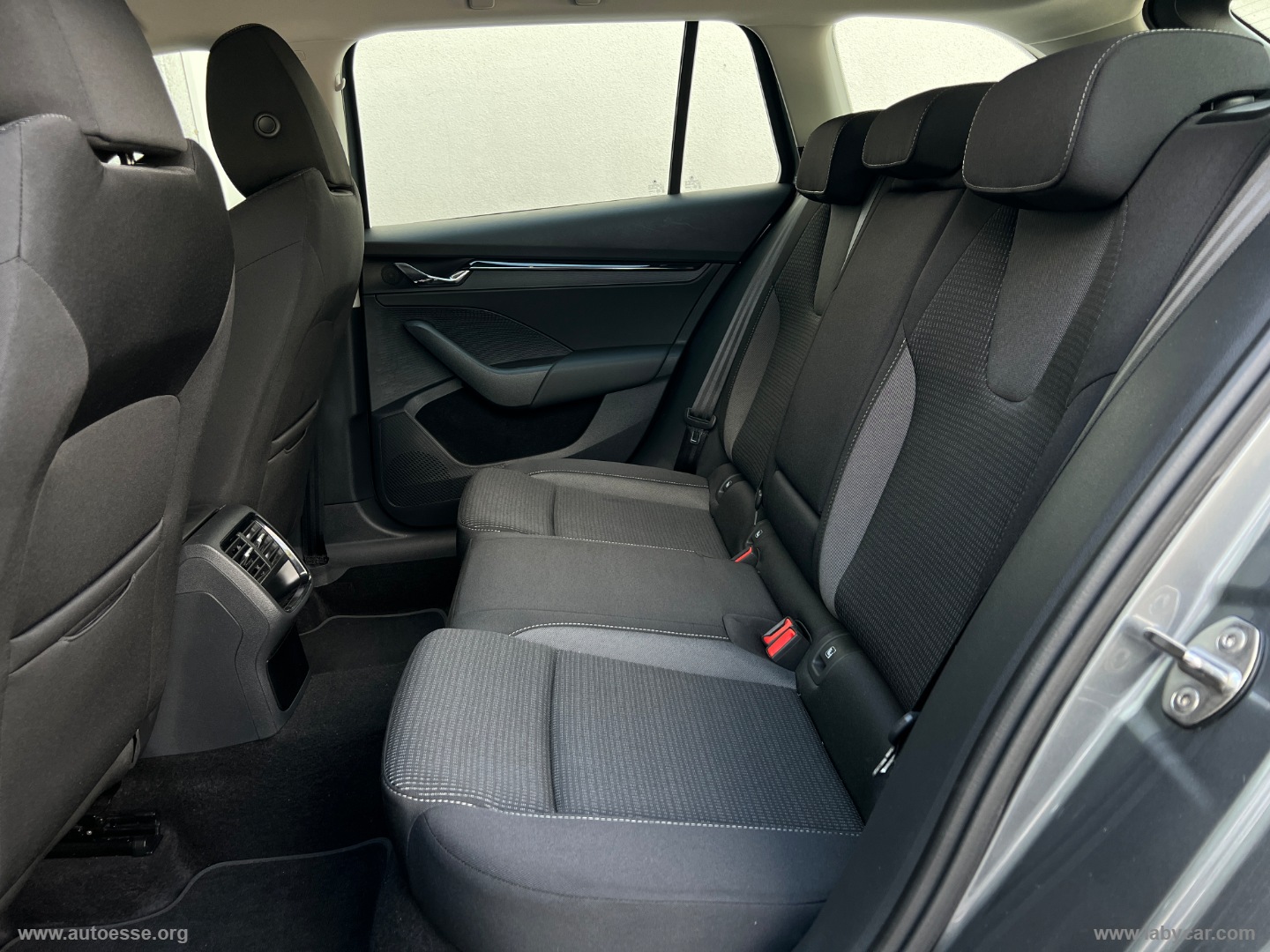 Octavia 2.0 TDI EVO SCR DSG Wagon Style - immagine 16