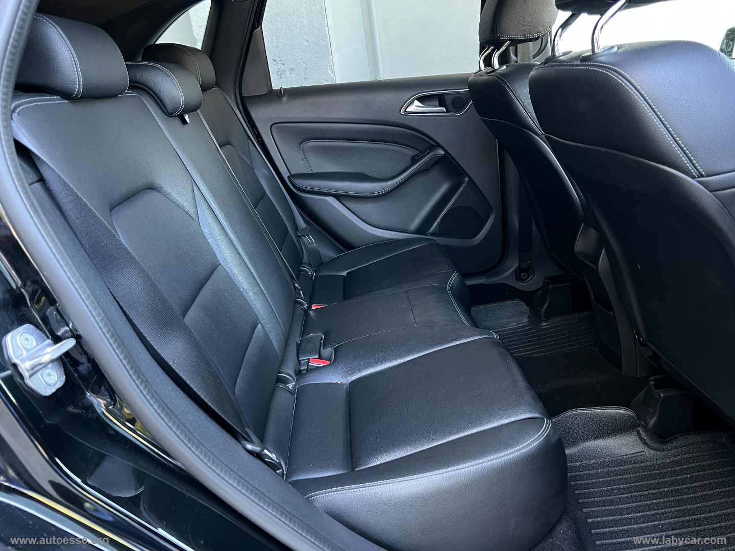 B 180 d Automatic Executive - immagine 16