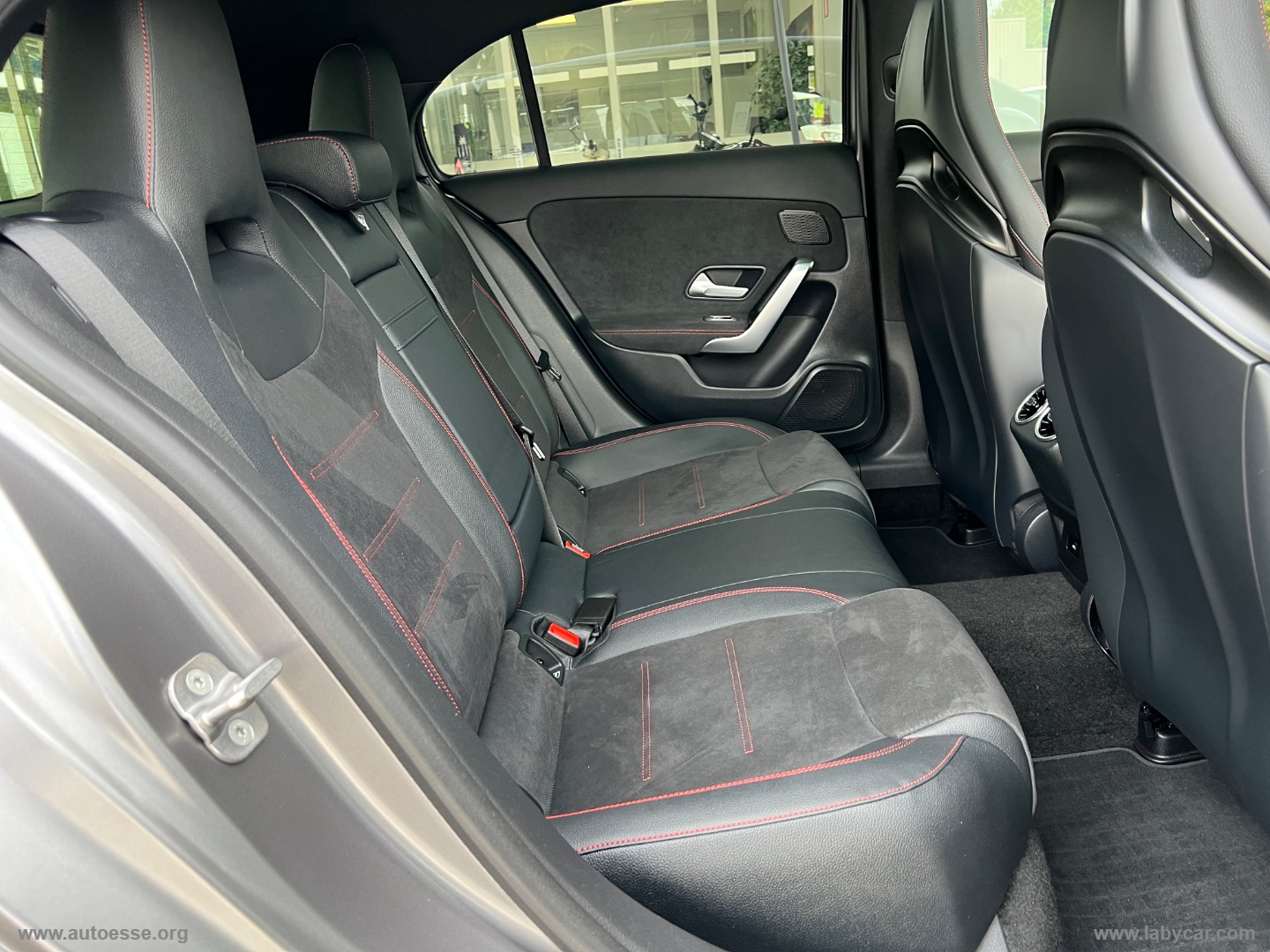 A 35 AMG 4Matic Premium AMG Line - immagine 16
