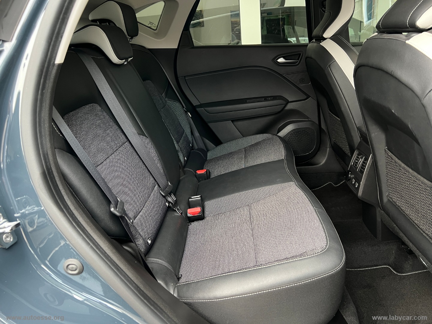 Captur TCe 140 CV Intens - immagine 16