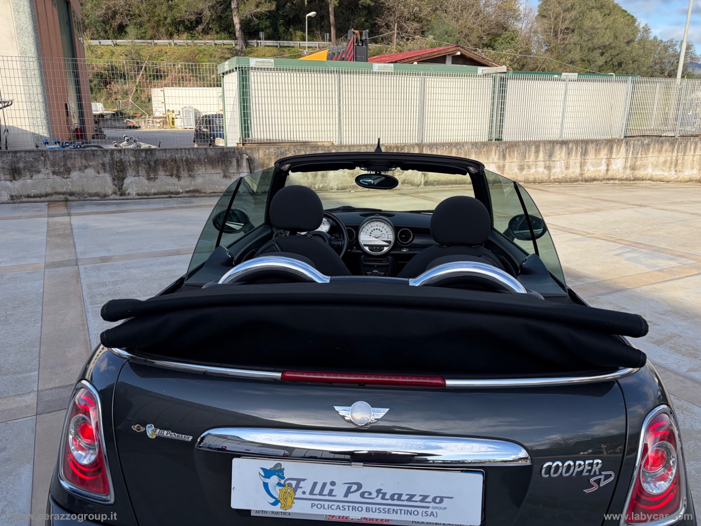 Mini Cooper SD Cabrio - immagine 16