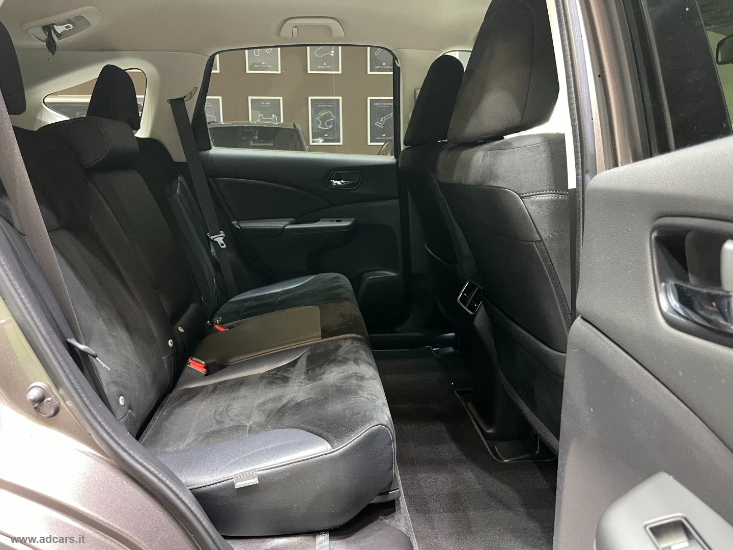 CR-V 1.6 i-DTEC Lifestyle Navi 4WD *ALCANTARA/PELLE*TELECAMERA*SENSORI* - immagine 16