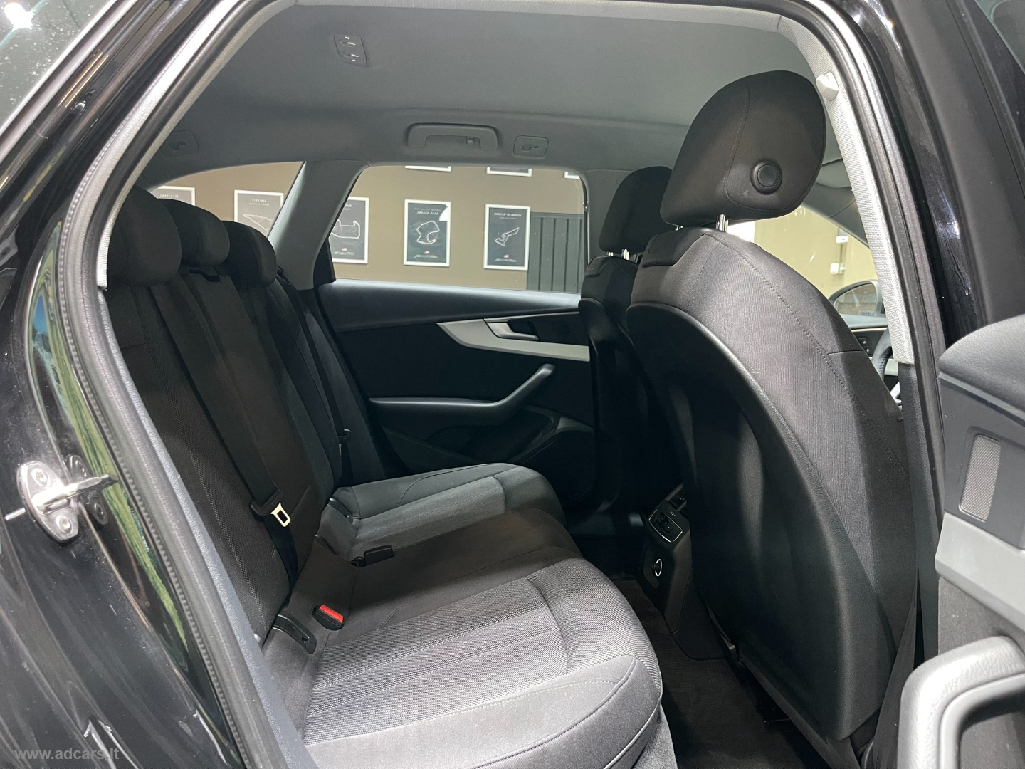A4 Avant 2.0 TDI 150CV S tr. Business *CLIMA 3 ZONE*FARI LED* - immagine 16