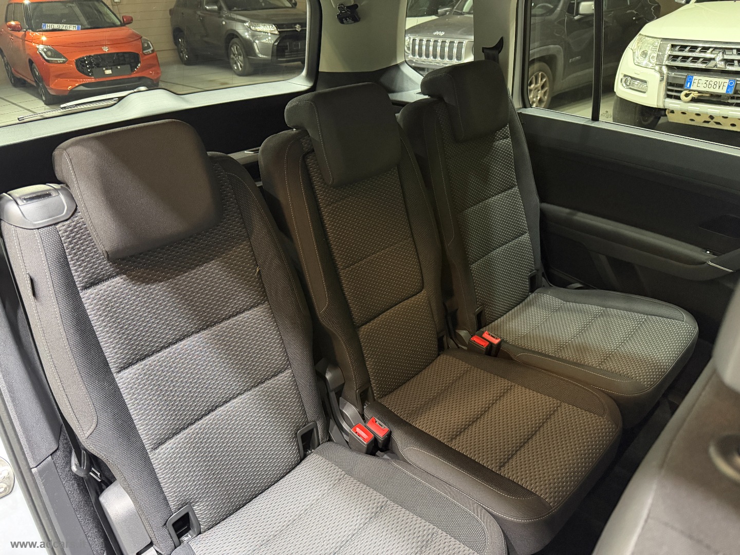 Touran 2.0 TDI 150 CV Business BMT *7 POSTI* - immagine 16