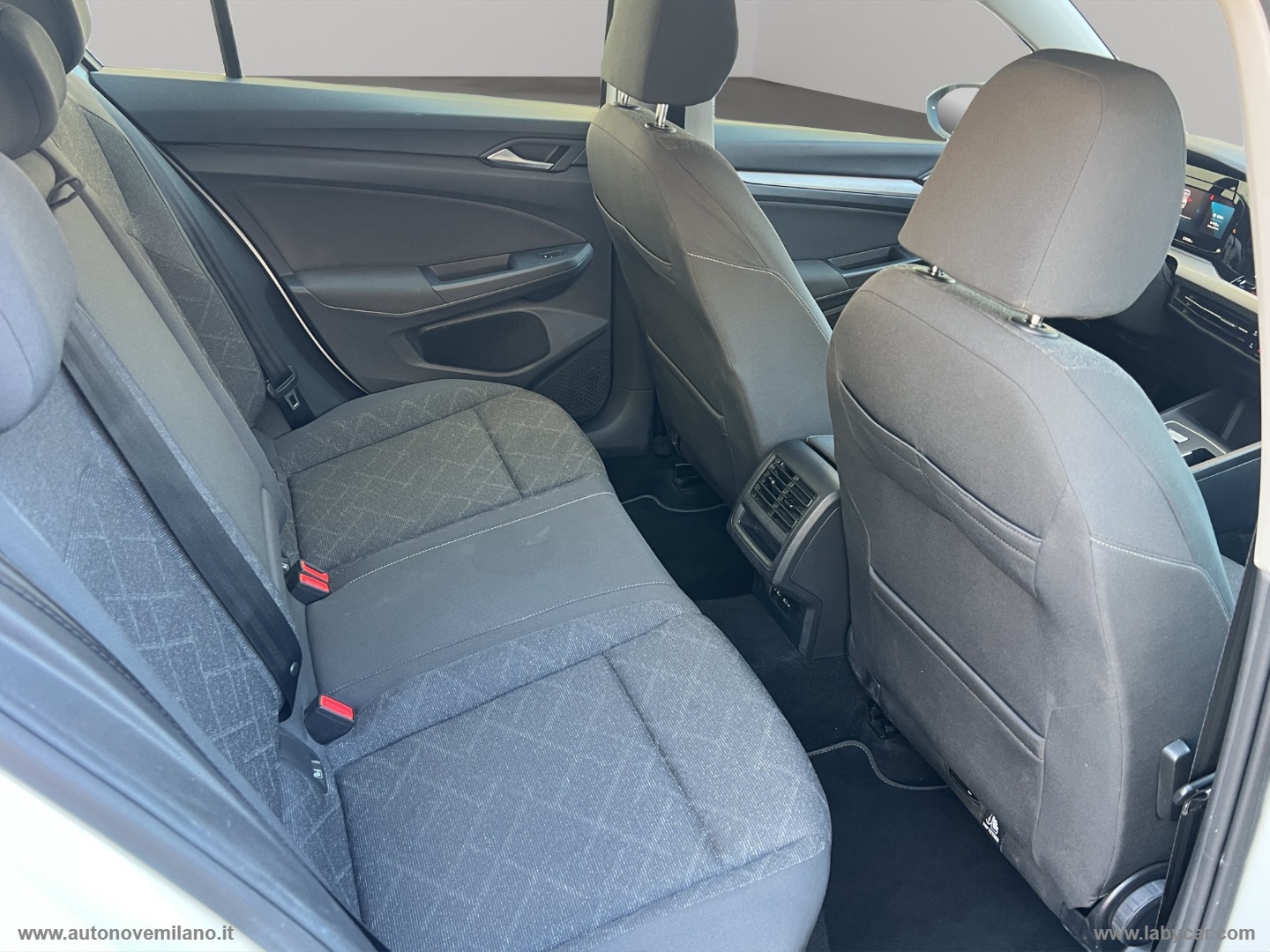 Golf 1.0 eTSI EVO DSG Life PREZZO REALE-WWW.AUTONOVEMILANO.IT - immagine 16