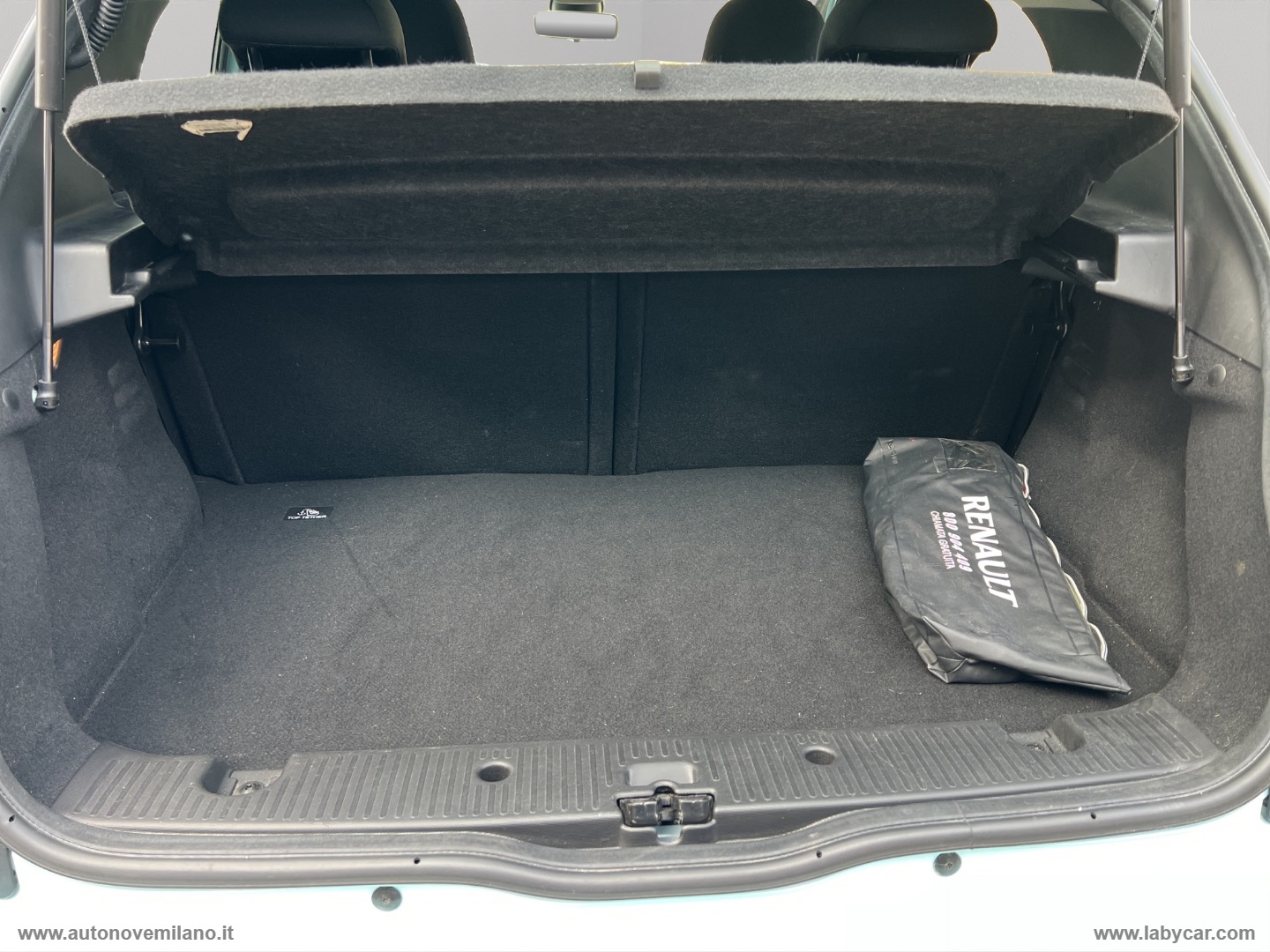 Twingo SCe 65 CV Zen WWW.AUTONOVEMILANO.IT - immagine 16