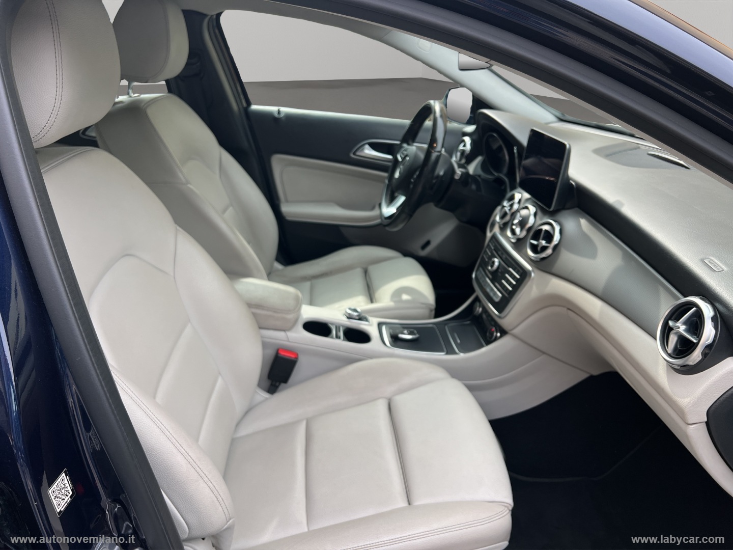 GLA 200 d Automatic Premium PREZZO NON VINCOLATO AL FINANZIAMENTO - immagine 16