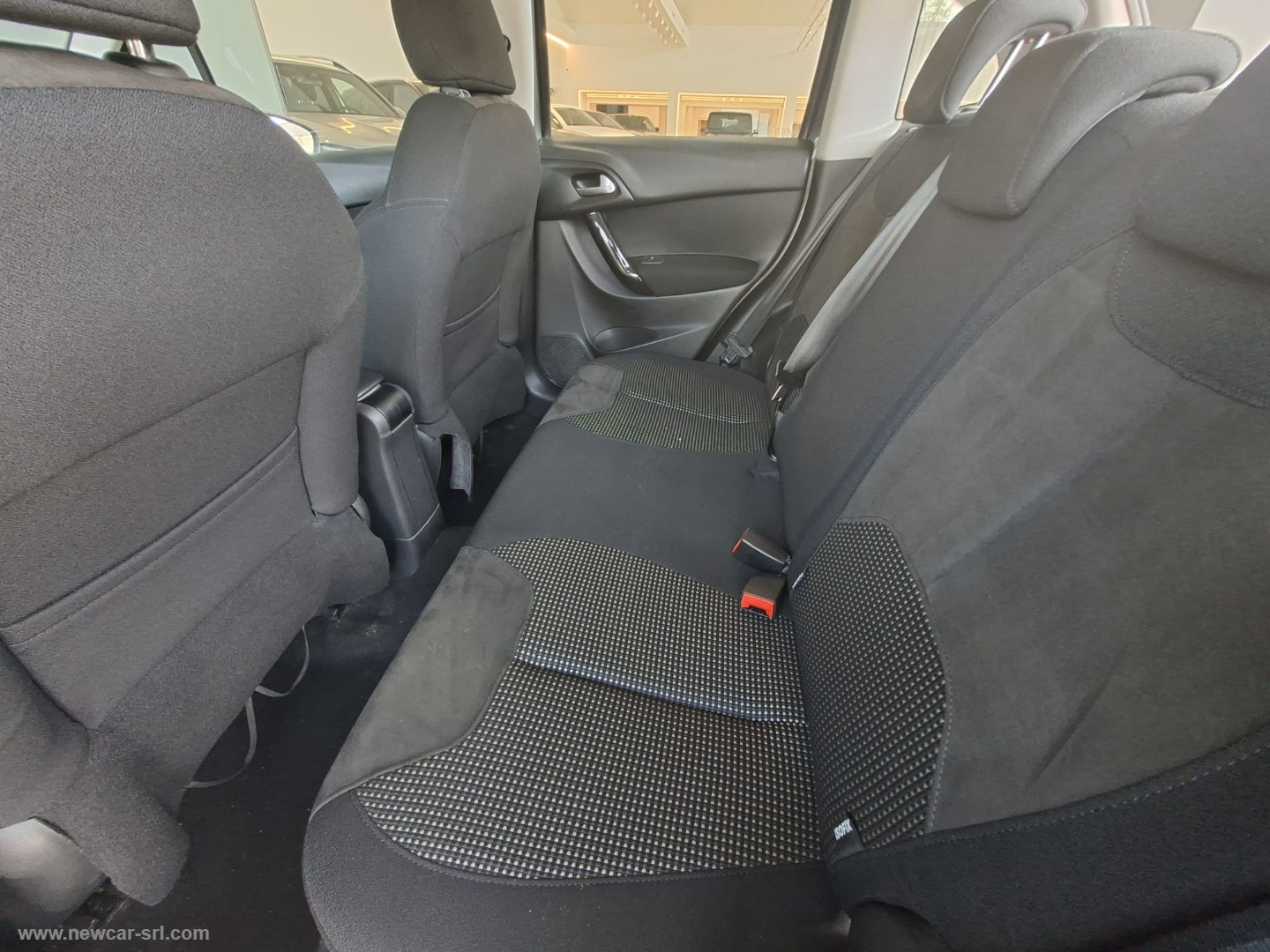 C3 1.4 HDi 70 Exclusive - immagine 16