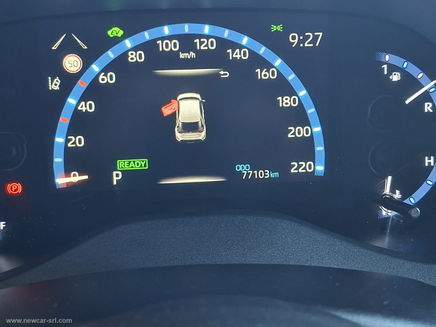 Yaris Cross 1.5 Hybrid 5p. E-CVT Busin. - immagine 16