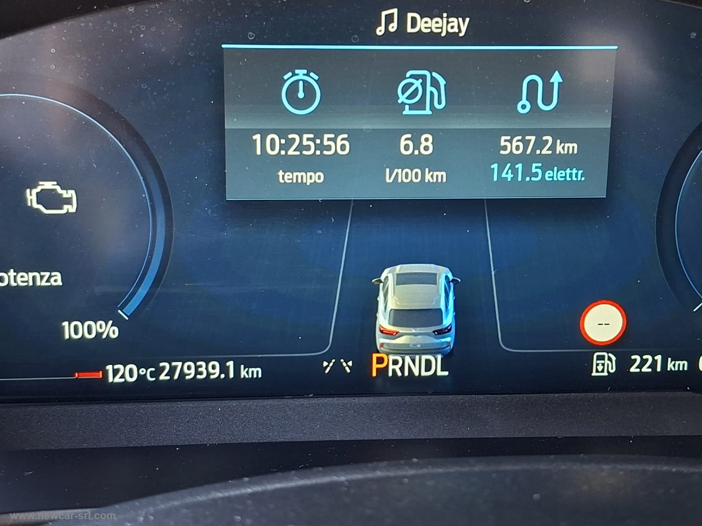 Kuga 2.5 FHEV 180 CV CVT 2WD Titanium - immagine 16